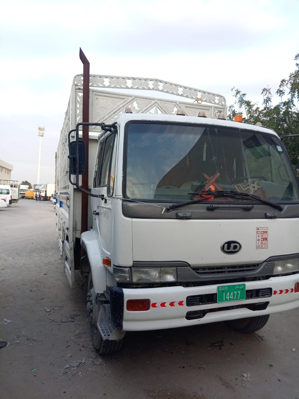 10 ton pickup for rent in dubai