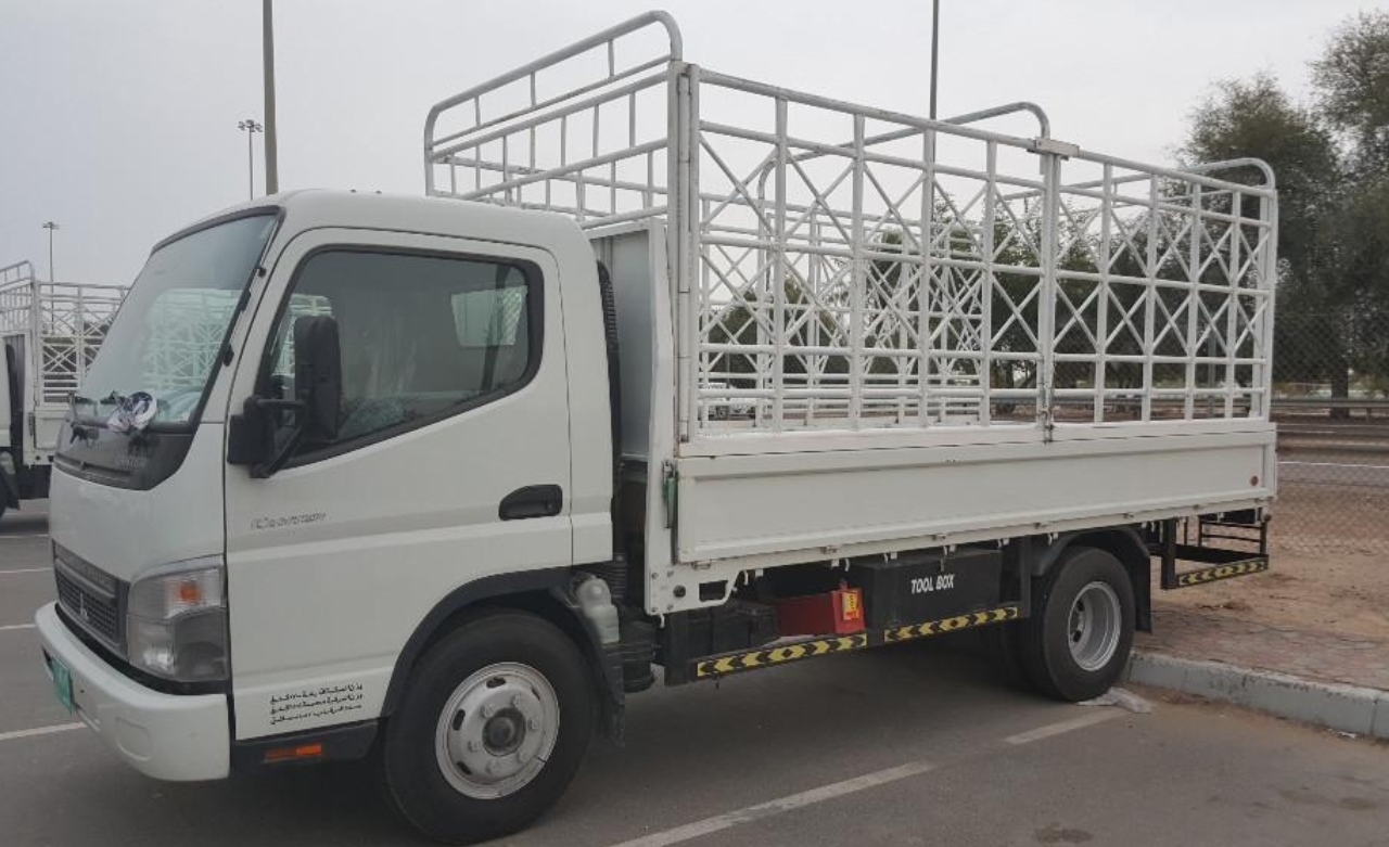 pickup trucks in dubai