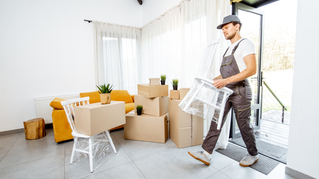 Furniture Movers and Packers in Dubai
